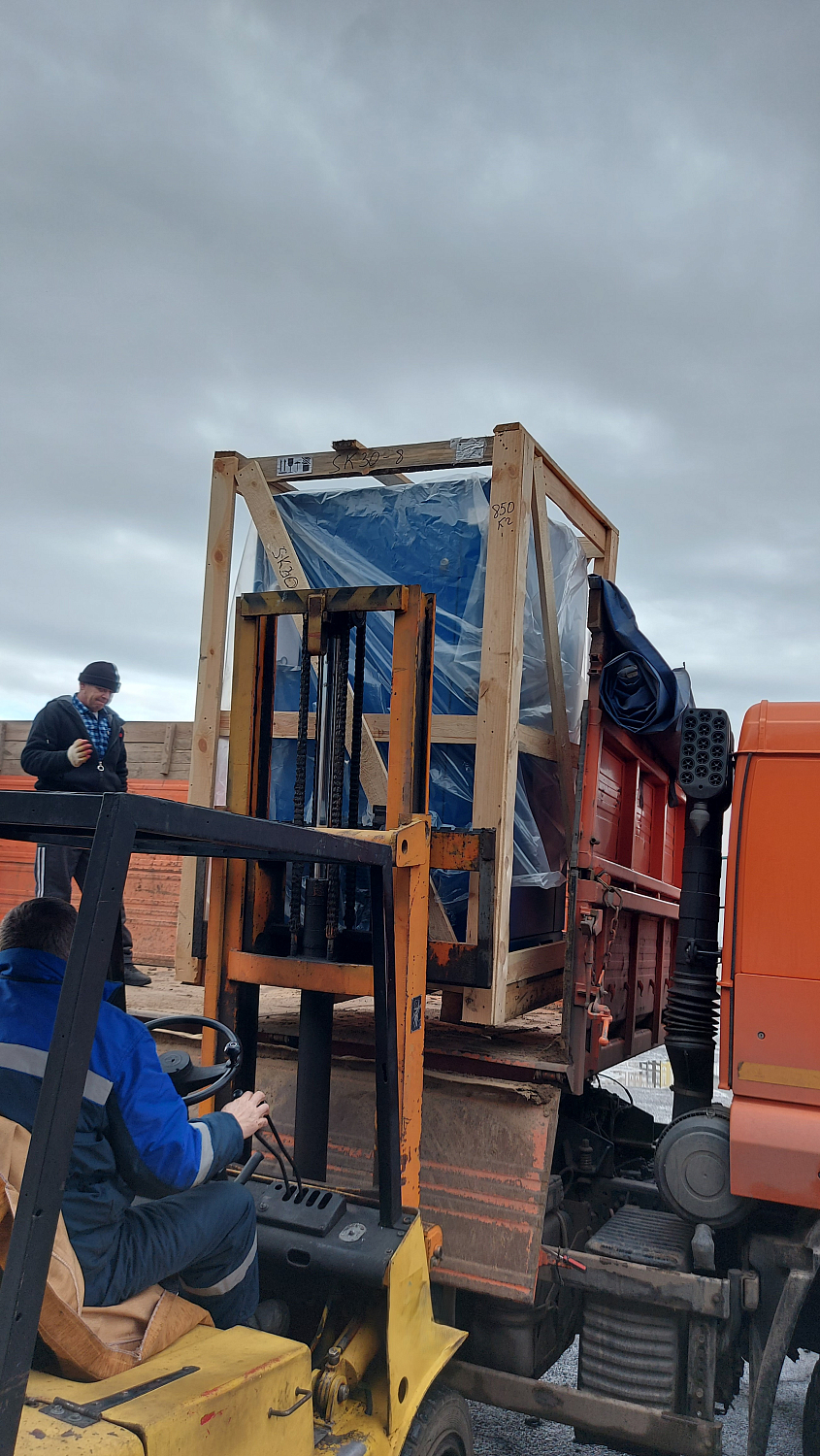 Отгрузка винтового компрессора Zammer SK30-8, рефрижераторного осушителя Remeza RFD300 и ресивера Remeza РВ 900.10.00 в г. Краснодар от 23.03.2026